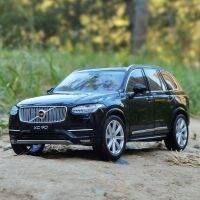 1:32 Volvos XC90 SUV โมเดลรถโลหะผสม Diecast และของเล่นยานพาหนะโลหะรถสะสมแบบจำลองเสียงและแสงสูงของขวัญสำหรับเด็ก