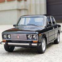 1:24 LADA โมเดลรถโลหะผสมรถคลาสสิกแบบหล่อขึ้นรูปของเล่นโลหะรถลากไฟเสียงของสะสม