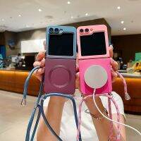 เคส CSCR แบบไล่ระดับสีสำหรับ Samsung Galaxy Z Flip 5ปิดคลุมป้องกันการกระแทกพับเคสโทรศัพท์ชาร์จไร้สายพร้อมเชือก