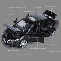 1/32นิสสันซิลฟีโมเดลรถของเล่นอัลลอยหล่อจากเหล็กแบบดึงถอยหลังพร้อมไฟเสียงโมเดลรถของเล่นของสะสมของขวัญวันหยุด