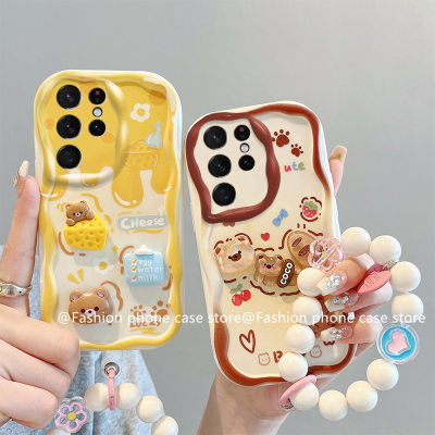 Phone Case เคส Samsung Galaxy S23 S22 S21 FE S23 Ultra + Plus 5G เคสมาการองลายการ์ตูนน่ารักพร้อมสร้อยข้อมือดอกไม้กรอบซิลิโคนนิ่ม2023