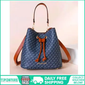 Michael Kors Suri Small Leather Dark Chambray Blue Bucket