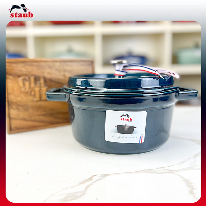 Staub Authentic/Original Round Cocotte 20cm/2.2L, La Mer, Made in