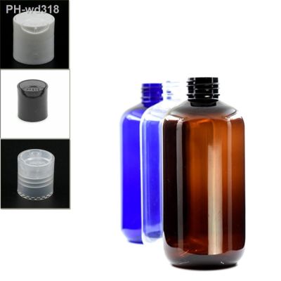 250ml 8oz 500ml 16oz empty boston round plastic Dispensing Cap bottle clear/blue pet bottle with spout top flip top disc top lid