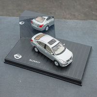 Spot 1:43 Scale Nissan Sunshine Car Model Alloy Die Casting Car Metal Toys Collectibles Adult Children Souvenirs Gift Ornaments