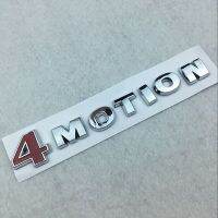 1X4 Motion 4สีแดง Amp; สติ๊กเกอร์สัญลักษณ์รถโครเมี่ยมด้านหลังสำหรับเสื้อโปโลสำหรับเล่นกอล์ฟชุดกล้องถอยหลังติดรถยนต์พร้อมจอ Tiguan Jetta ตราสติกเกอร์ของท้ายรถ