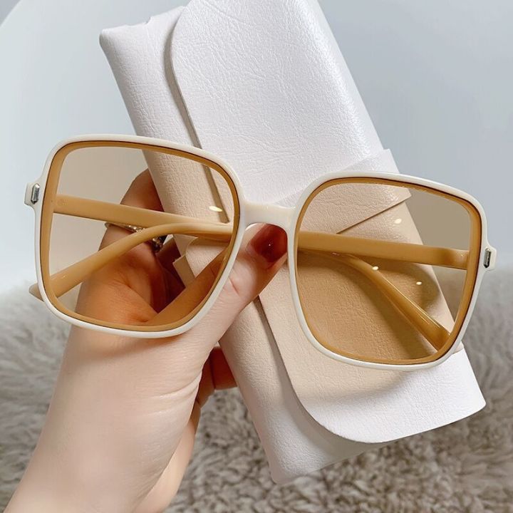 2022-fashion-designer-square-sunglasses-woman-retro-vintage-gradient-sun-glasses-female-clear-lens-black-white-oculos-de-sol