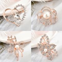 Fashion Women Bouquet Rhinestone Pearl Brooches Pins Classic Flower Scarf Clip Wedding Banquet Apparel Decorative Brooches Pins