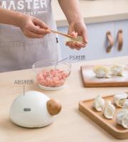 Food processor เครื่องปั่นบดละเอียดมินิมอล ใช้ในการปั่นบด/สับผัก เนื้อสัตว์ ผลไม้ พริก กระเทียม วัตถุดิบ ฯลฯอื่นๆได้อีกมากมาย พกพาไปปิกนิค