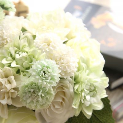 [AYIQ Flower Shop] 1ช่อดอกไม้ผ้าไหม Dahlia Bunch ดอกไม้ประดิษฐ์ช่อดอกไม้วันวาเลนไทน์39; ช่อดอกไม้เจ้าสาว DIY งานแต่งงานตกแต่ง