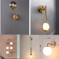 NAS โคมไฟ โคมไฟตั้งโต๊ะ modern minimalist glass wall lamp ห้องนั่งเล่น นอร์ดิกสร้างสรรค์ห้องนอนเตียงไฟหน้ากระจกหน้า โคมไฟติดผนังพื้นหลังทางเดิน