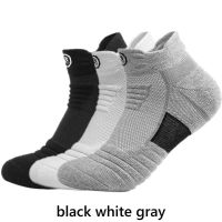 【YD】 1Pair Men Stockings Walking Thick Sweat Sweat-Absorbent Short Socks Outdoor Basketball