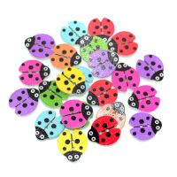 100Pcs Ladybug Random Mixed Lovely Cartoon Wood Sewing Buttons DIY Scrapbooking 18x16mm Haberdashery