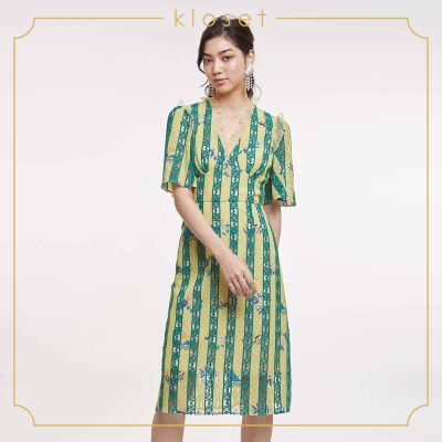 Kloset Design Embroidered Midi Dress With Ruffles Detail (RS20-D004) เดรสผ้าปัก เดรสผ้าลายทาง เดรสแฟชั่น