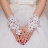 ■๑ New Arrival White Pearls Bride Wedding gloves Cheap Wedding accessories Fingerless Lace Bridal gloves women