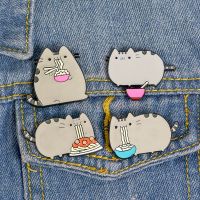 1PCS / set Japanese Anime Miyazaki Hayao Kawaii Cartoon My Neighbor Totoro Brooches Pins Girl Jeans Bag Decoration For Friend