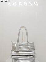 Spring/summer 2023 South Korea single shoulder bag tote bags underarm BaoChao silver containing puffs package