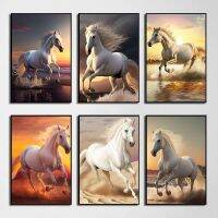 สัตว์ม้าป่าสีขาว Wall Art Steed Running ภาพวาดผ้าใบสำหรับห้องนั่งเล่น Home Modern Decor