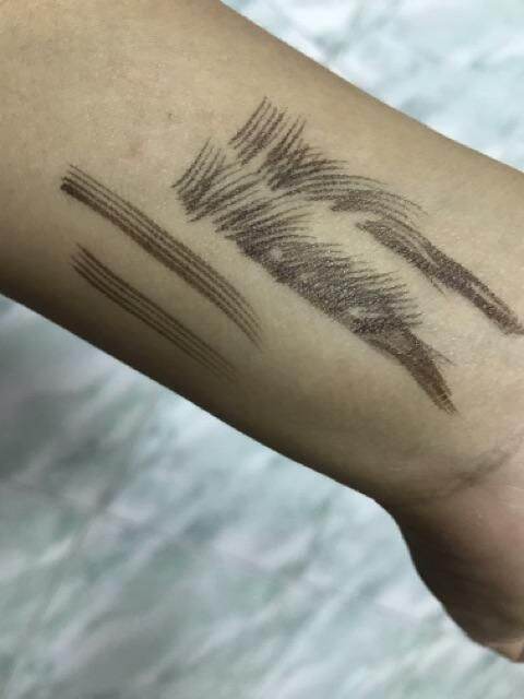 ดินสอเขียนคิ้ว-ของแท้-100-int-my4-tip-brow-ปากกาเขียนคิ้ว-กล่องเงิน-เส้นคมเล็กกันน้ำ-ดินสอเขียนคิ้ว