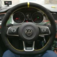 ฝาครอบพวงมาลัยรถยนต์หนังหนังนิ่มสีดำนิ่มเย็บมือ DIY เหมาะสำหรับ Volkswagen Golf 7 MK7 GTI R Volkswagen สวิตช์ไฟสำหรับแคดดี้โปโลไซรอคโค่2015 2016