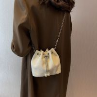 Popular Texture Niche Design Bag For Women 2023 New Trendy And Versatile Korean Style Simple Solid Color Bucket Bag Crossbody Bag