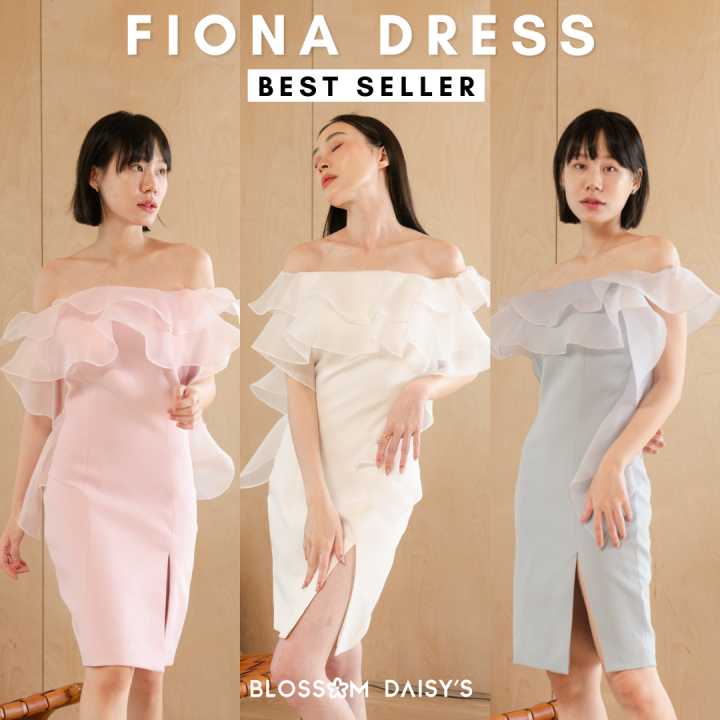 blossomdaisys-fiona-dress-เดรสไปงานรุ่นใหม่ขายดีมาก-รีวิวเยอะมากค้า-เป็น-party-dress-แบบเกาะอก-ดีเทลระบายปิดต้นแขน-สวยละมุนมาก-hot