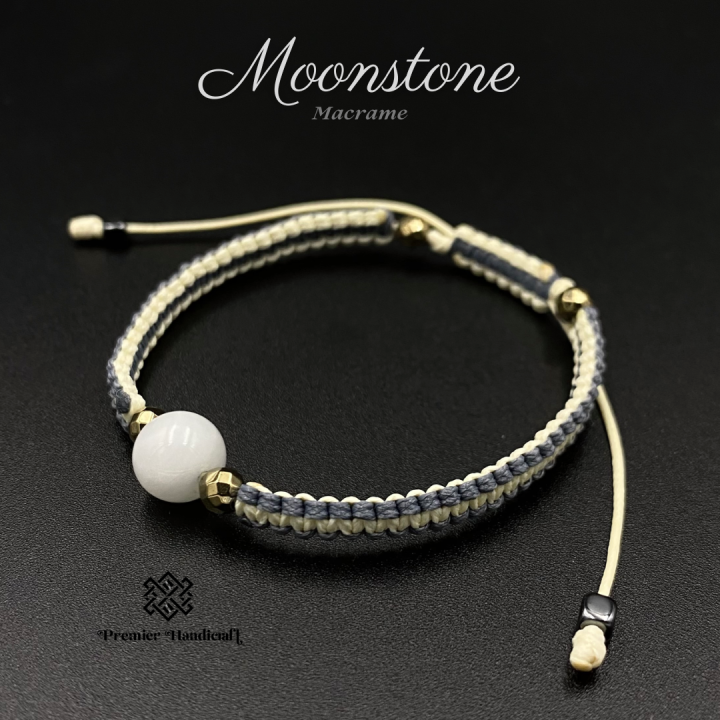 moonstone-macrame-สร้อยข้อมือหินนำโชคเชือกถัก-กำไลข้อมือหินนำโชคเชือกถัก-บันดาลใจ-หยั่งรู้-กตัญญู-handmade-stone-bracelet-เชือกถักข้อมือหินมงคล