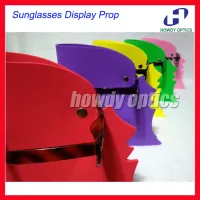 Free Shipping 2pcslot EVA Creative Head Shape Of Sunglasses Display Stand Colorful Sun Glasses Display Prop For Optical Store