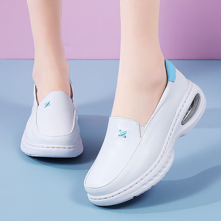 wcan-รองเท้าผ้าใบรองเท้าส้นเตี้ยผู้หญิงรองเท้านวดรองเท้าสีขาว-รองเท้าดูแลพื้นรองเท้ารองรับการกระแทกรองเท้าพยาบาล