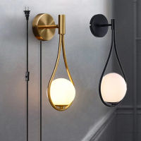 Modern Wall Light Glass Ball Luxury Gold Sconce ห้องนั่งเล่นห้องนอนข้างเตียงทางเดินบันได Nordic Wall Mount โคมไฟตกแต่งในร่ม