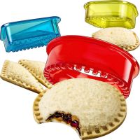 Sandwiches Cutters Maker Food Cutting Bread Plastic Mold for Baking Children Gift Kids Lunch cutter Sealer Kitchen Accessories