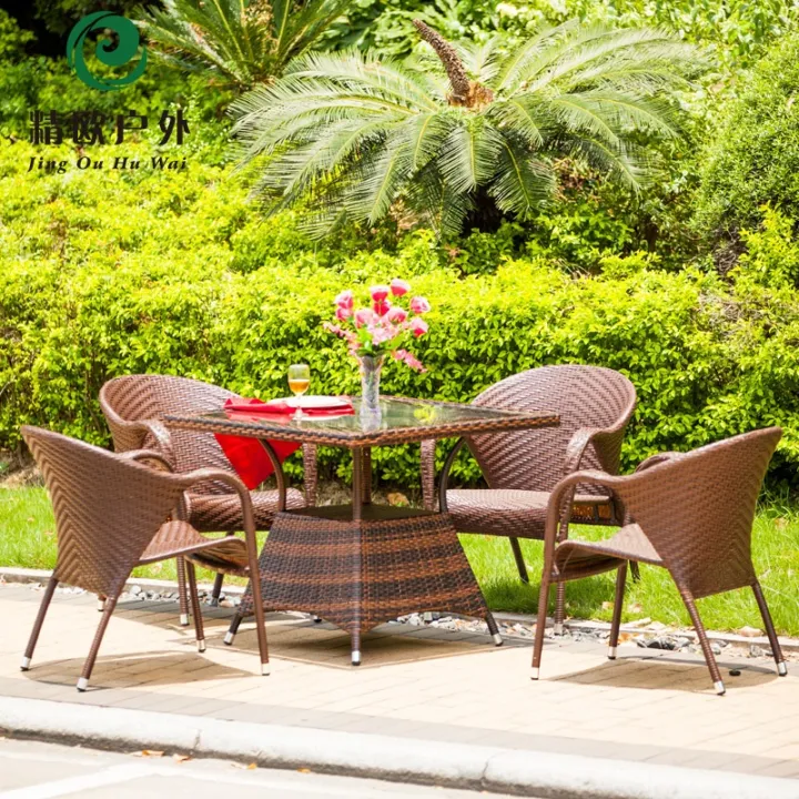 Factory direct supply of fine European rattan table and chair outdoor