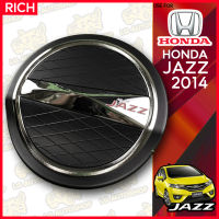 ครอบฝาถังน้ำมัน ฝาปิดถังน้ำมัน ฮอนด้า แจ๊ส HONDA JAZZ 2014  ขอบโครเมี่ยม  โลโก้แดง  ( RICH )