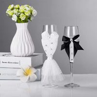 【CW】◑■  2Pcs Wedding Wine Glasses Cup Set Bride And Groom Flutes Goblet Couples