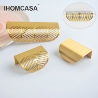 IHOMCASA Modern Simple Concealed Handle Brass Leaf Invisible Pulls Wardrobe Cupboard Wine Cabinet Furniture Drawer Golden Knobs Door Hardware