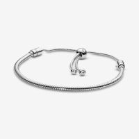 [พร้อมส่ง] สร้อยรูดฟรีไซส์ Pandora Moments Snake Chain Slider Bracelet