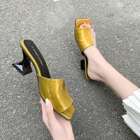 Womens Fashionable 2021 Summer New Square Toe Casual Outdoor Fashionable All-Matching Open Toe Chunky Heel High Heel Slippers