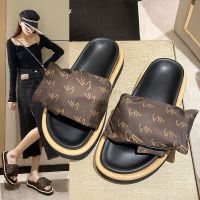 【July】 high-end bread sandals and slippers women 2023 summer new fashion thick bottom beach