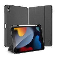 DUX DUCIS สำหรับ IPad 10.2 (2022) เคสแท็บเล็ตซองหนังหรูหราปลอกแขนแม่เหล็ก Smart Wake Sleep Trifold-Stand เคสห่อหุ้ม