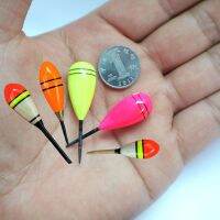 3pcs/Lot Fishing Float Japan Stream Turtle Shrimp Crucian Carp Shrimp Fishing Small Float Single-head Carbon Foot  Lures  Baits