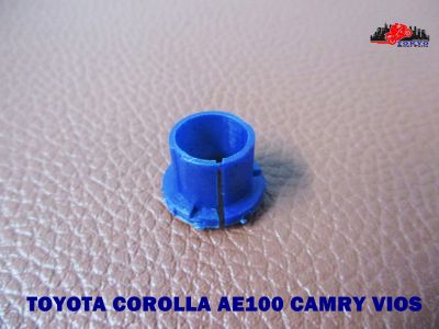 TOYOTA COROLLA AE100 CAMRY VIOS AUTO GEAR BUSHING (88) "BLUE" // บูชคันเกียร์ ตัวผ่า สีน้ำเงิน เกียร์ออโต้ (1 ตัว) สินค้าคุณภาพดี