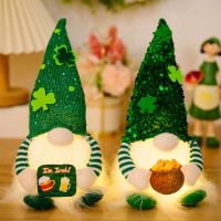 BUOK St Patrick S Day Gnome Led Light Up Irish Gnomes Luminous Saint Patrick Green Clover less ตุ๊กตาจี้ตกแต่งบ้าน