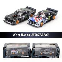 YM ของสะสมโมเดลรถยนต์เรซินไดโอรามา1:64 Ken Block 1965มัสแตงพลังงานสีเขียวสะสมของเล่นขนาดเล็ก