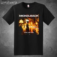 Lint9 [พร้อมส่ง] เสื้อยืดผ้าฝ้าย 100% พิมพ์ลายโลโก้ Nickelback Here Now พลัสไซซ์ พลัสไซซ์ ของขวัญคริสต์มาส สําหรับผู้ชาย เสื้อยืดคุณภาพดี