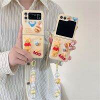 3D เคสโทรศัพท์กำไลช้อนส้อมมีดหมีพูห์วินนี่การ์ตูนสำหรับ Samsung Galaxy Z Flip 4 3 5สุดหรู IMD ฝาครอบกันกระแทกสำหรับ Samsung Z Flip5กรอบ ZFlip5