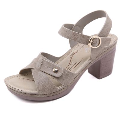 new 2023 summer Europe and the buckle line buckles thick with comfortable big yards female sandals cross-border