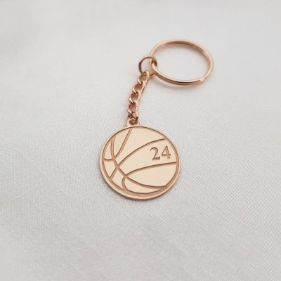 【LZ】☞  Chaveiro de basquete em aço inoxidável personalizado para homens e mulheres nome e números gravados jóias esportivas chaveiro de cultura física
