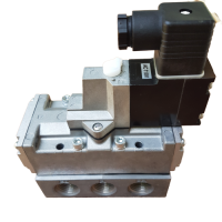 Solenoid Valve  “CKD” 4F510-15-AC110V และ 220V ขนาด ½ นิ้ว COIL 110VAC  ของใหม่ของแท้ 100 %