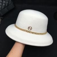 New winter wool White noble Hepburn wind hat fisherman hat basin hat chain han edition French fashion tide bucket hats