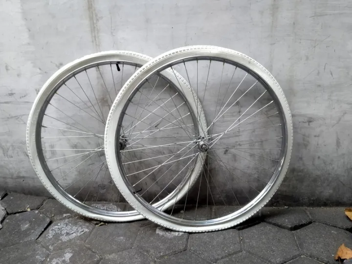 Velg Onthel Lengkap Rims Sepeda Onthel Sudah Pasang Hub Ruji Ban Luar